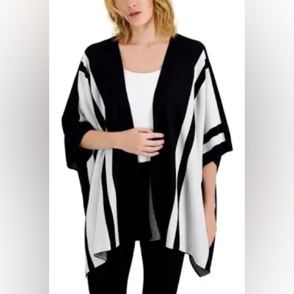 NWT Alfani Womens Cotton Blend Cape Poncho Sweater Black White Size Small Petite